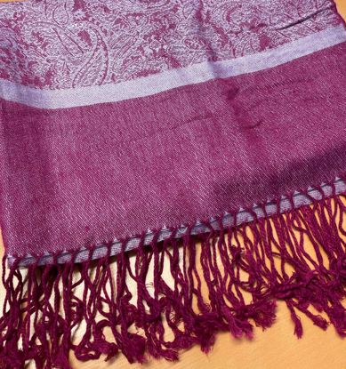 Imagem de PASHMINA CASHMERE E FRANJAS