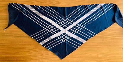 Imagem de LENÇO TRIANGULO CAOS